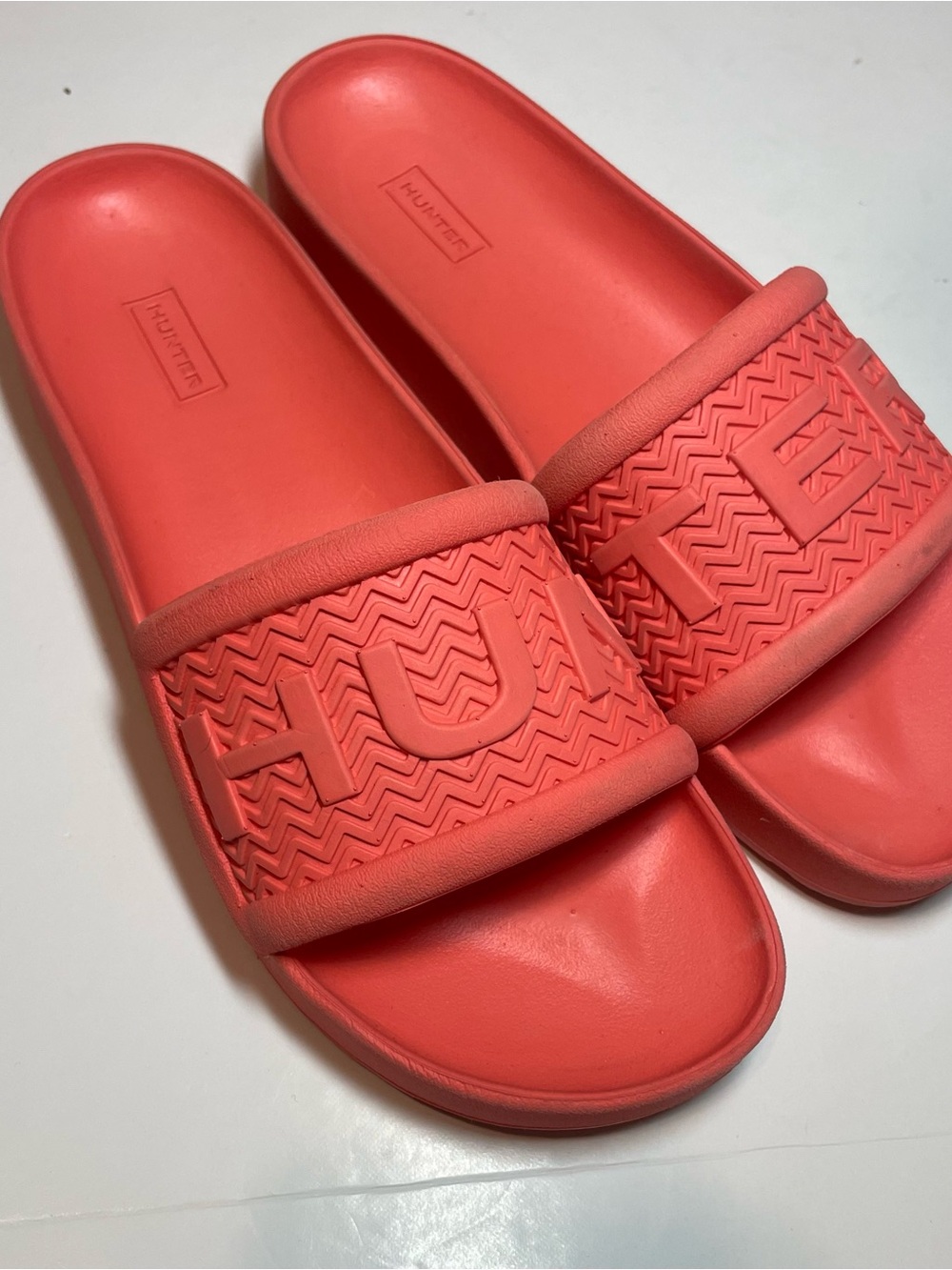 Hunter Lightweight Waterproof Logo Pool Slides Coral Pink Women's US 9 / UK 7